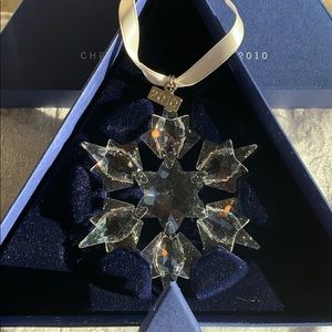 Swarovski crystal ornament 2010